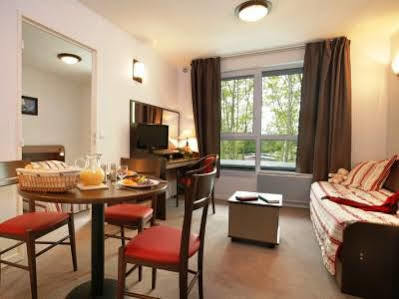 Appart Hotel Annecy Seynod المظهر الخارجي الصورة